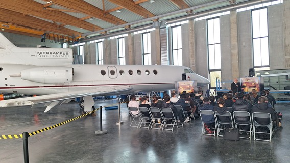 Mardi 19 Novembre : Conférence de Pierre Lacombe, ancien ingénieur chez Dassault, sur le FALCON – Section aéronautique