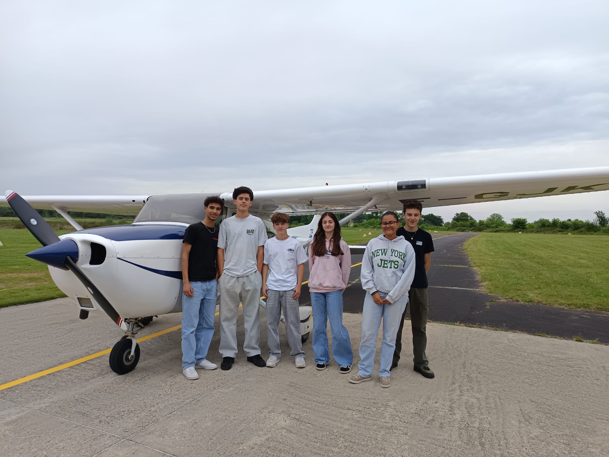 29 avril 2026 – Des élèves de 2AERO à l&rsquo;aéroclub d&rsquo;Yvrac – Section Aéronautique